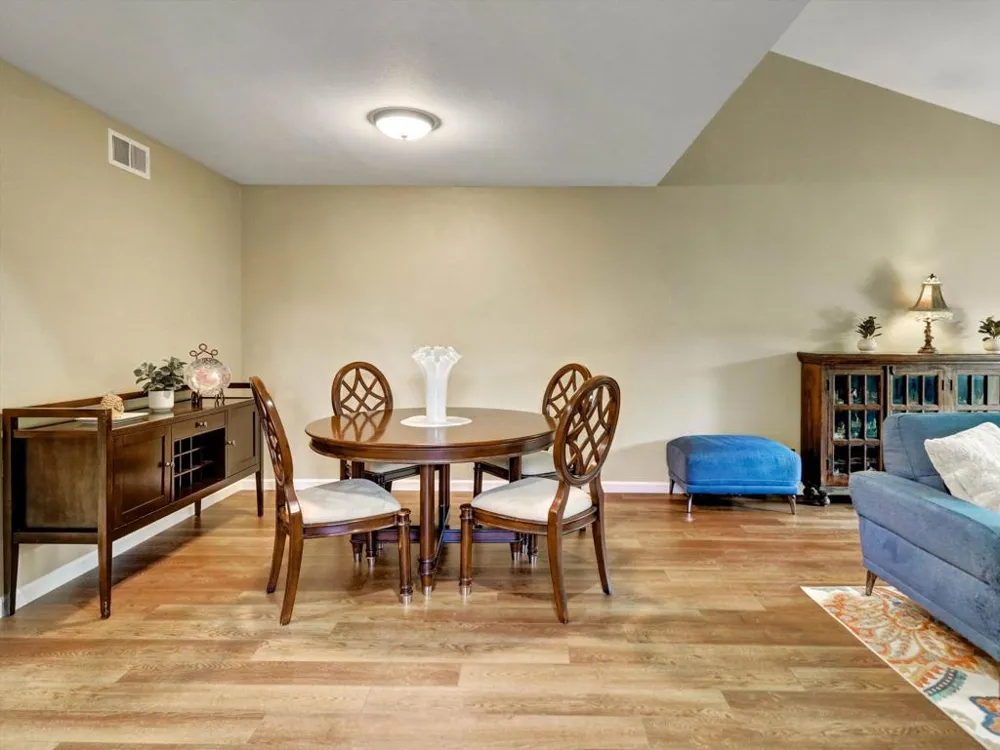 2600 S Palm Canyon Canyon Drive ##15 Palm Springs, CA 92264