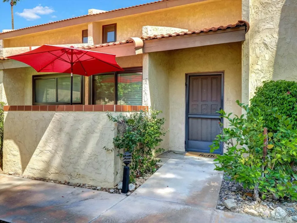 2600 S Palm Canyon Canyon Drive ##15 Palm Springs, CA 92264