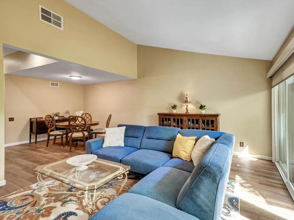 2600 S Palm Canyon Canyon Drive ##15 Palm Springs, CA 92264