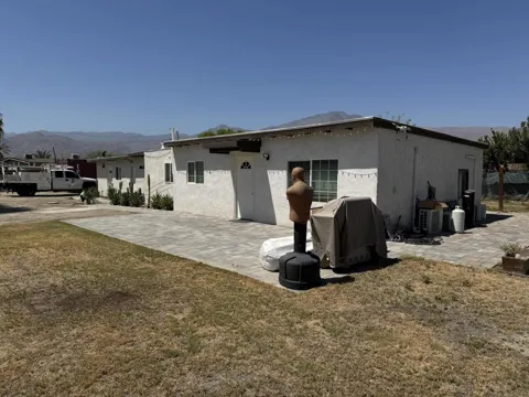 58149 E Park Lane