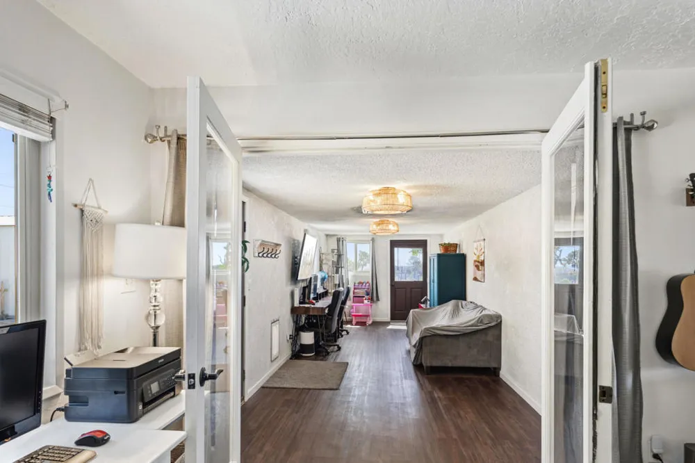 57530 Warren Way Yucca Valley, CA 92284