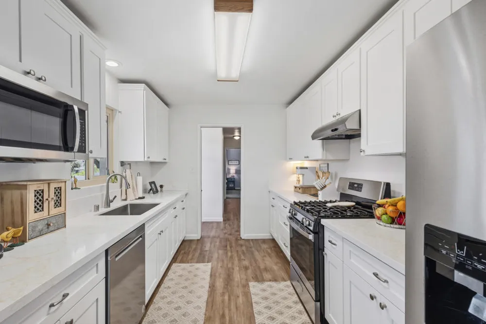 57530 Warren Way Yucca Valley, CA 92284