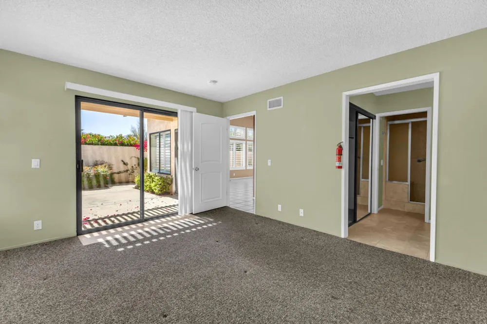 16 San Felipe Drive Palm Desert, CA 92260