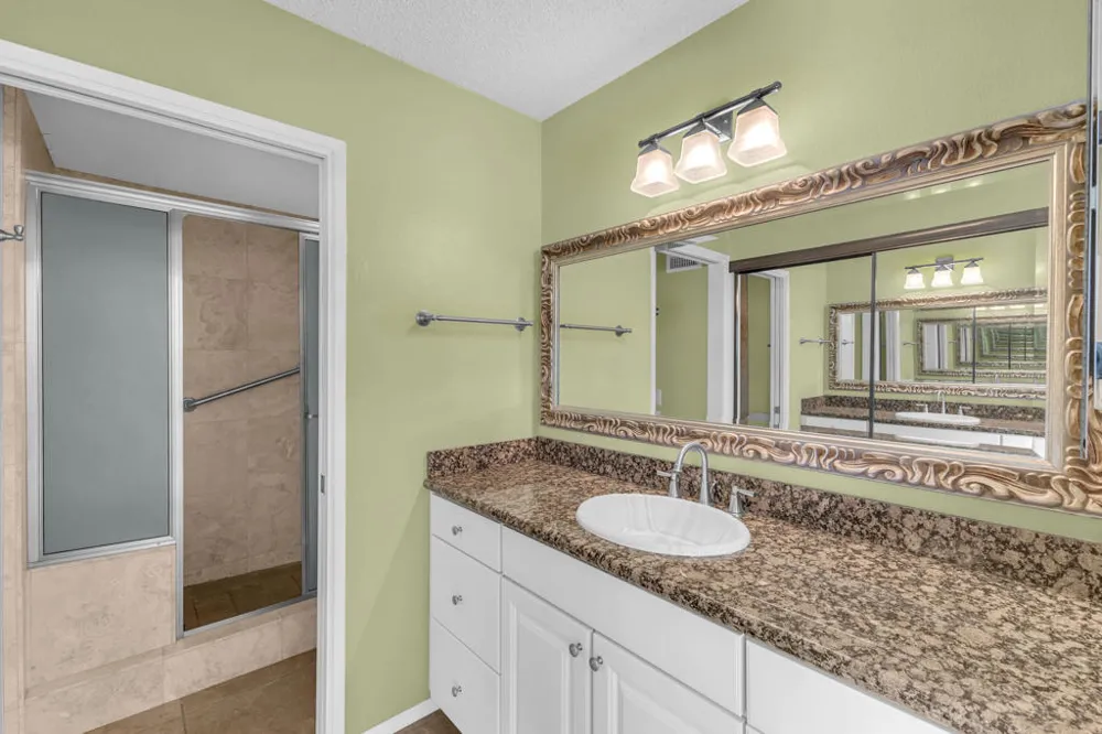 16 San Felipe Drive Palm Desert, CA 92260