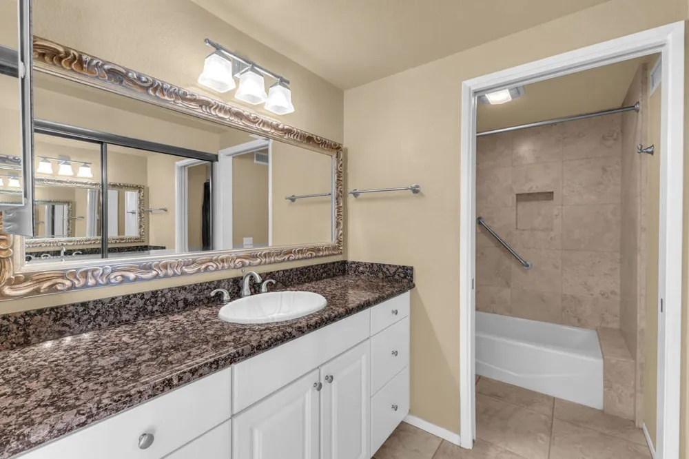 16 San Felipe Drive Palm Desert, CA 92260