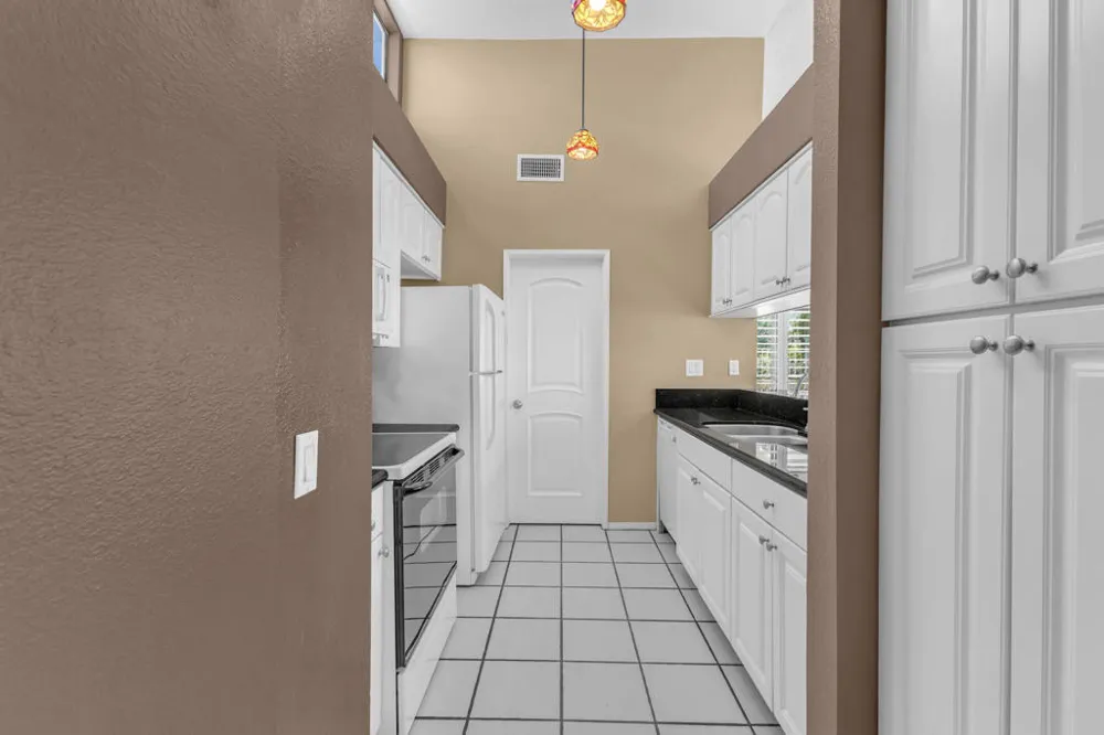 16 San Felipe Drive Palm Desert, CA 92260