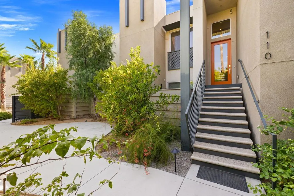 110 The Riv Palm Springs, CA 92262