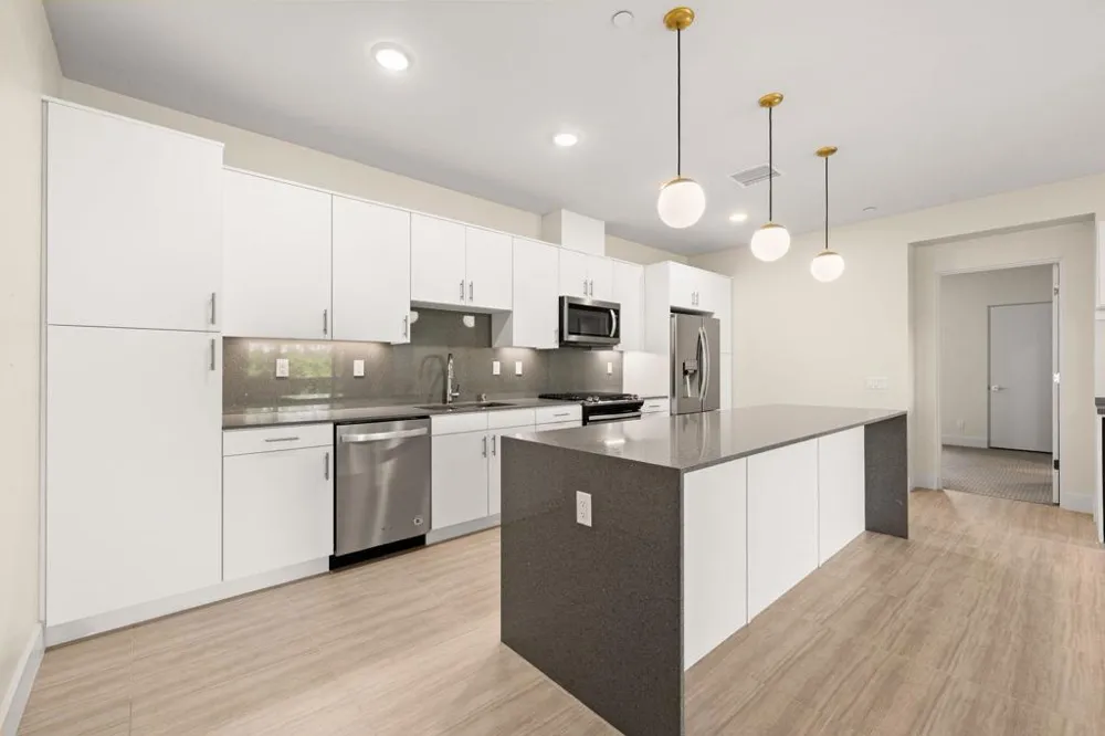110 The Riv Palm Springs, CA 92262