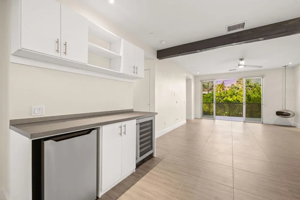 110 The Riv Palm Springs, CA 92262