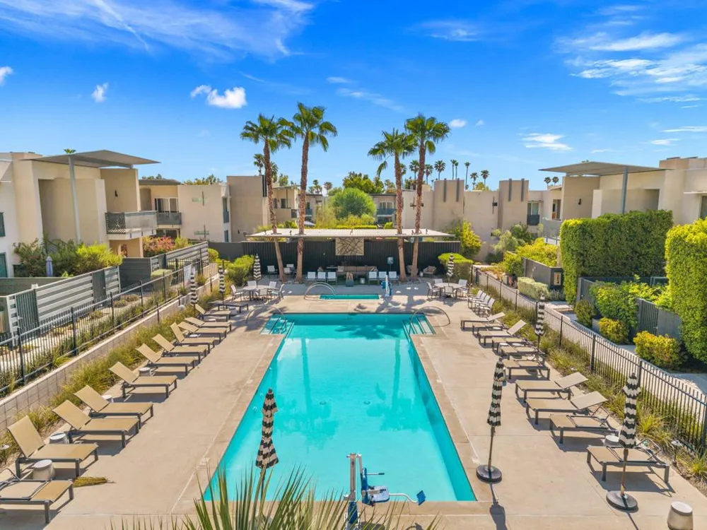 110 The Riv Palm Springs, CA 92262