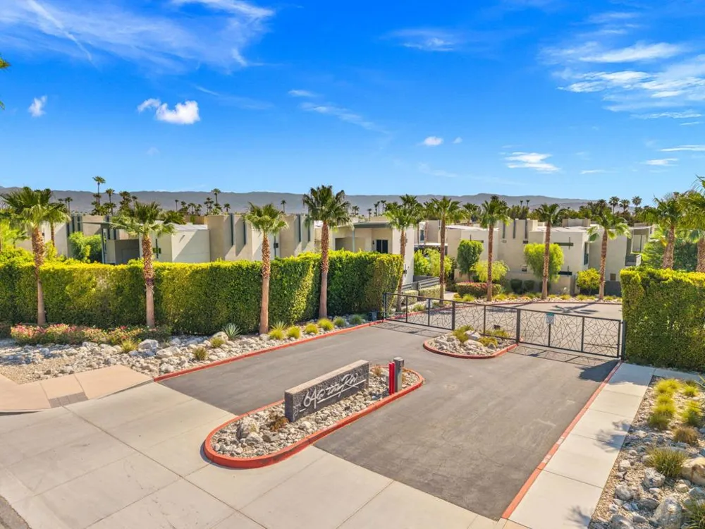 110 The Riv Palm Springs, CA 92262