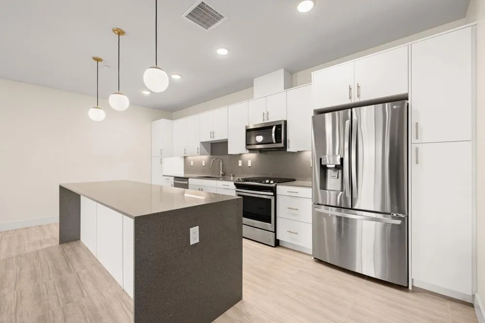 110 The Riv Palm Springs, CA 92262