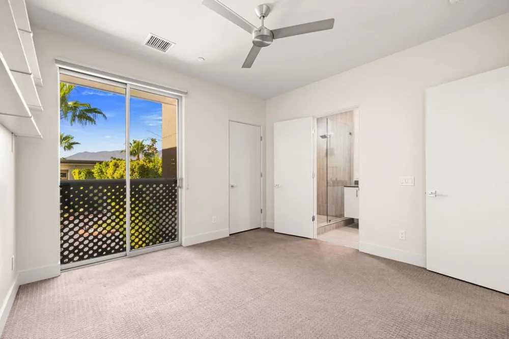 110 The Riv Palm Springs, CA 92262