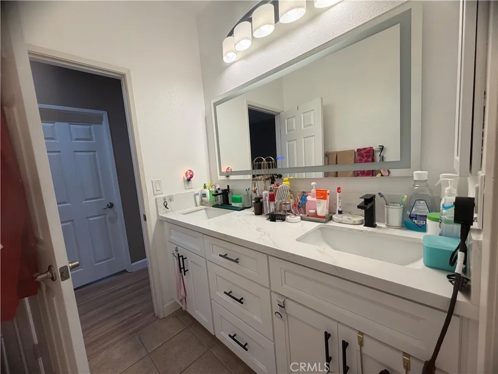 6271 Ruby Crest Jurupa Valley, CA 91752