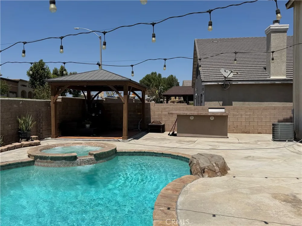 6271 Ruby Crest Jurupa Valley, CA 91752