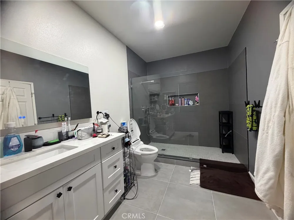 6271 Ruby Crest Jurupa Valley, CA 91752