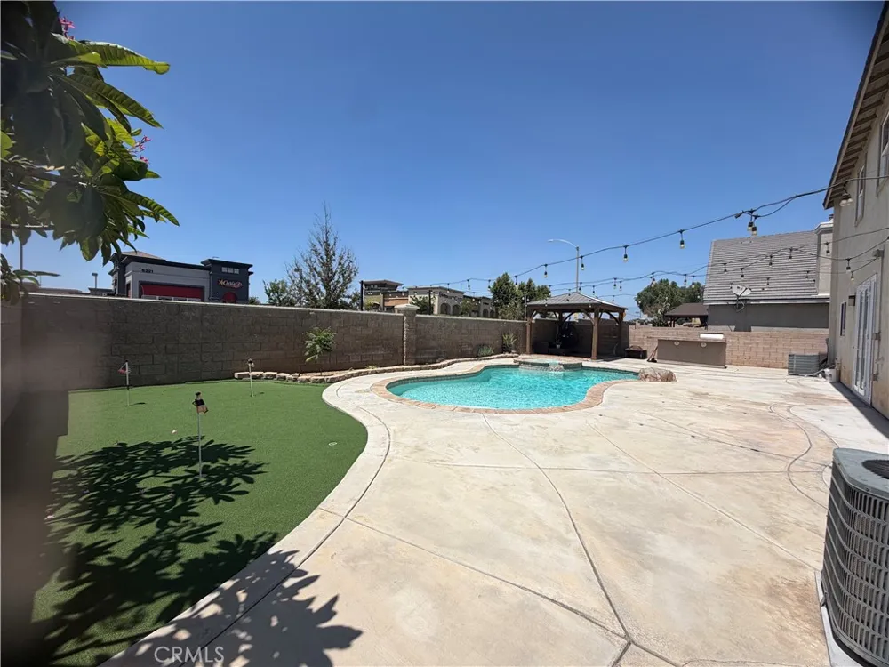 6271 Ruby Crest Jurupa Valley, CA 91752