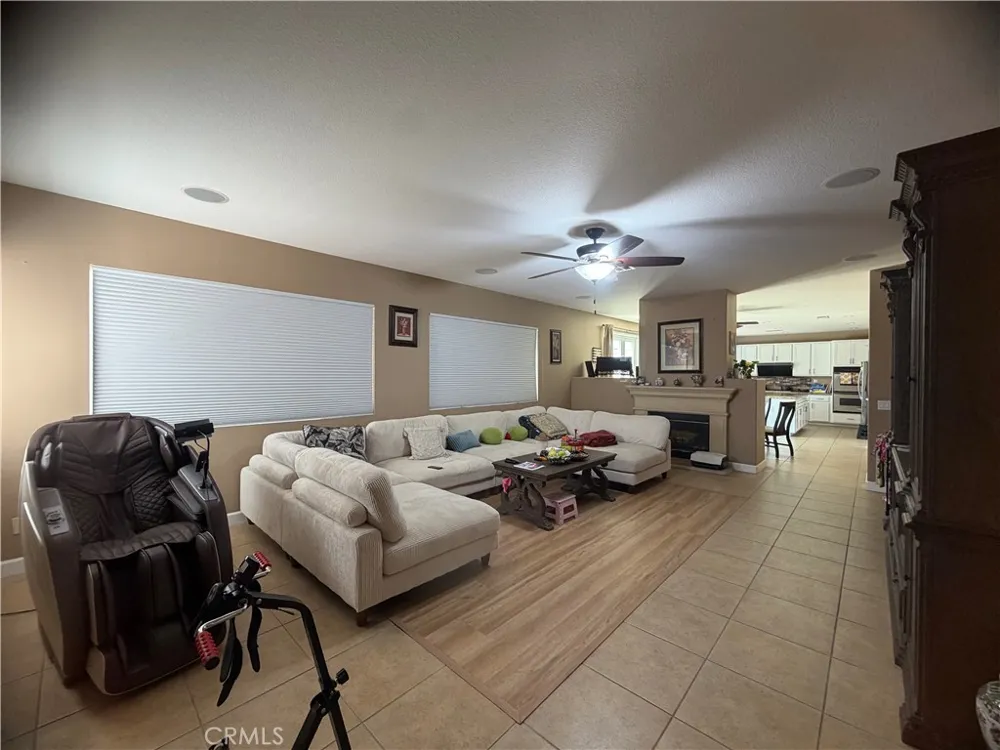 6271 Ruby Crest Jurupa Valley, CA 91752