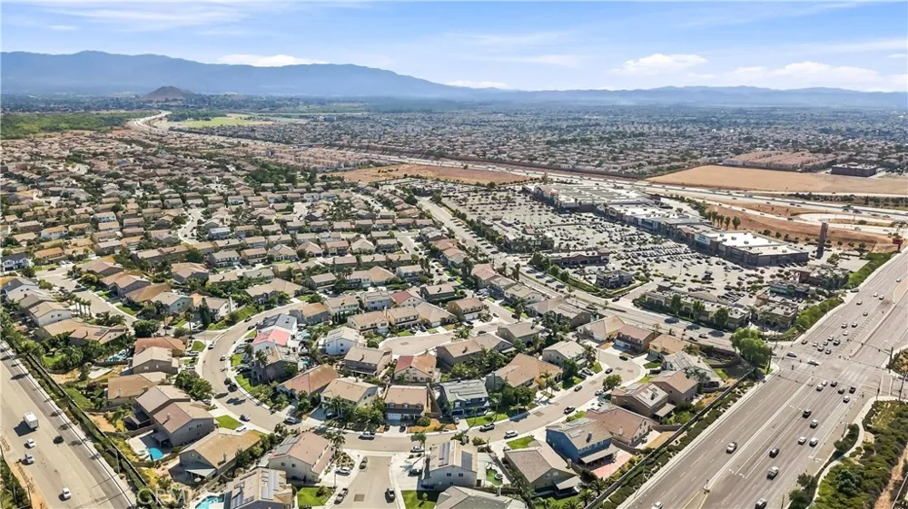 6271 Ruby Crest Jurupa Valley, CA 91752