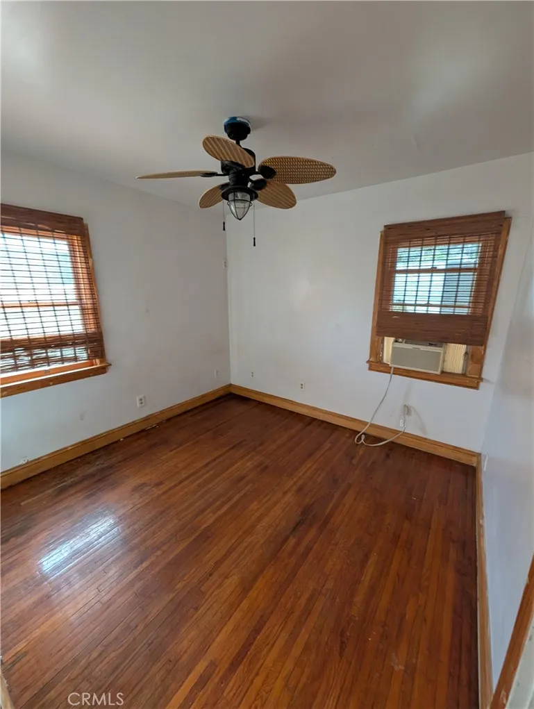 1168 Knoll Drive Monterey Park, CA 91754