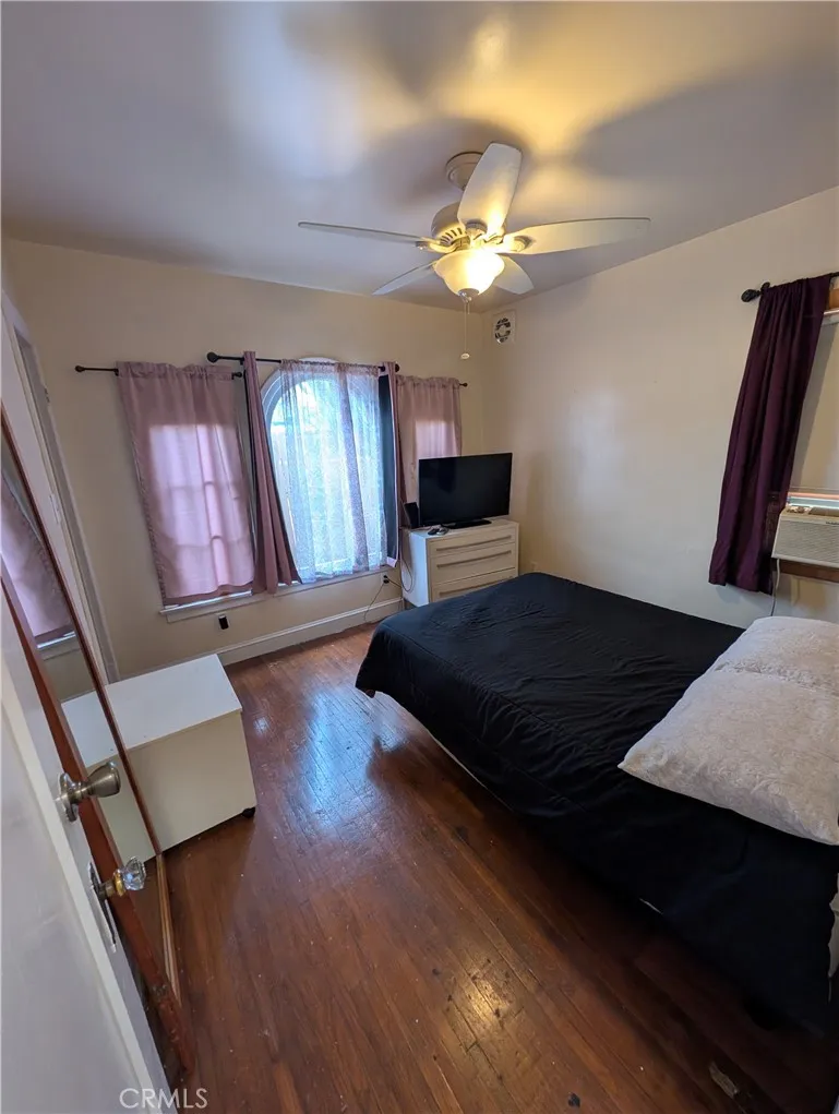 1168 Knoll Drive Monterey Park, CA 91754