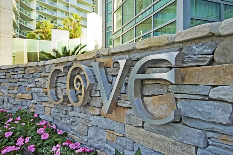 13650 Marina Pointe Drive #1605 Marina del Rey, CA 90292