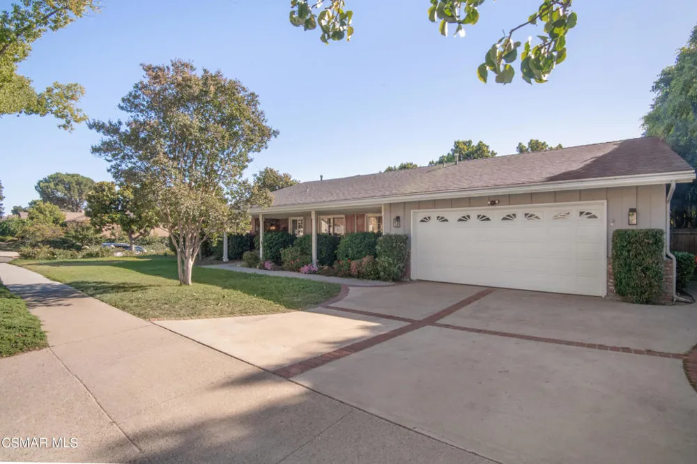 3109 Rollings Avenue Thousand Oaks, CA 91360