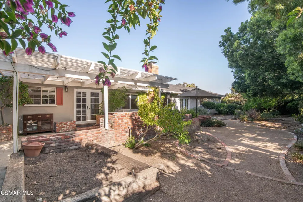 3109 Rollings Avenue Thousand Oaks, CA 91360