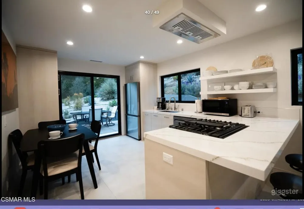 2800 Lynnview Street Newbury Park, CA 91320