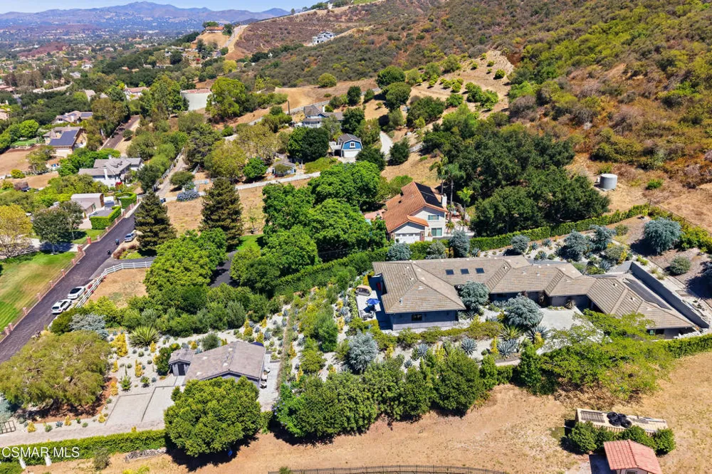 2800 Lynnview Street Newbury Park, CA 91320