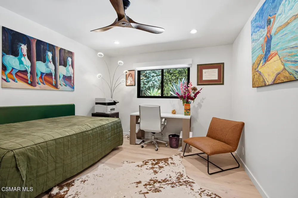 2800 Lynnview Street Newbury Park, CA 91320