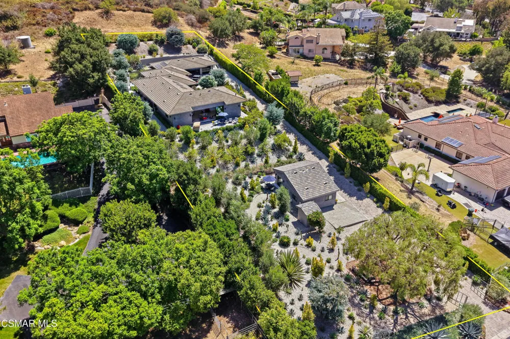 2800 Lynnview Street Newbury Park, CA 91320