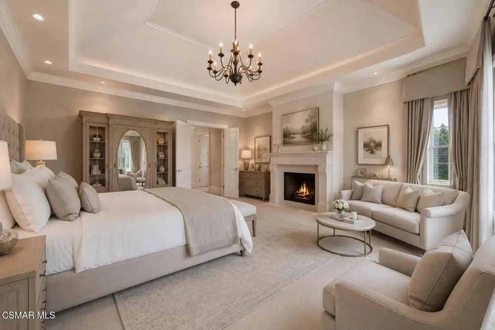 240 W Stafford Road Thousand Oaks, CA 91361