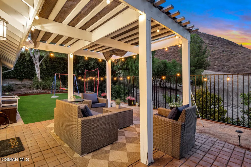 5440 Forest Cove Lane Agoura Hills, CA 91301