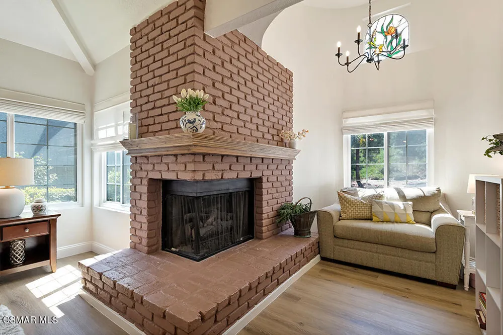 5440 Forest Cove Lane Agoura Hills, CA 91301