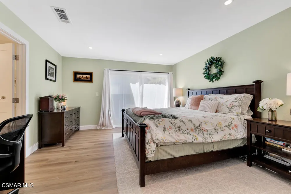 5440 Forest Cove Lane Agoura Hills, CA 91301