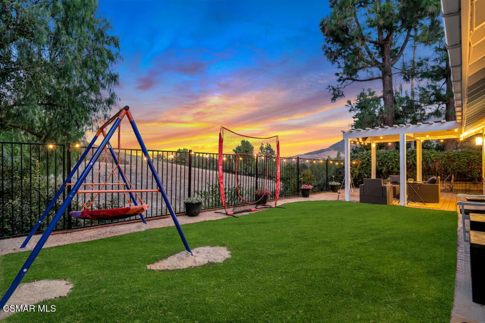 5440 Forest Cove Lane Agoura Hills, CA 91301