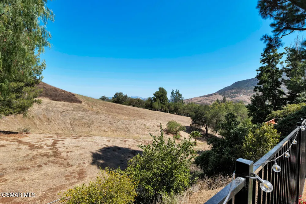 5440 Forest Cove Lane Agoura Hills, CA 91301