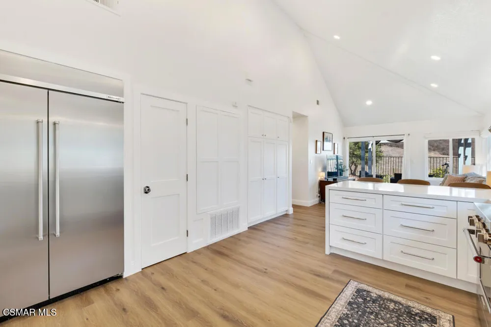 5440 Forest Cove Lane Agoura Hills, CA 91301