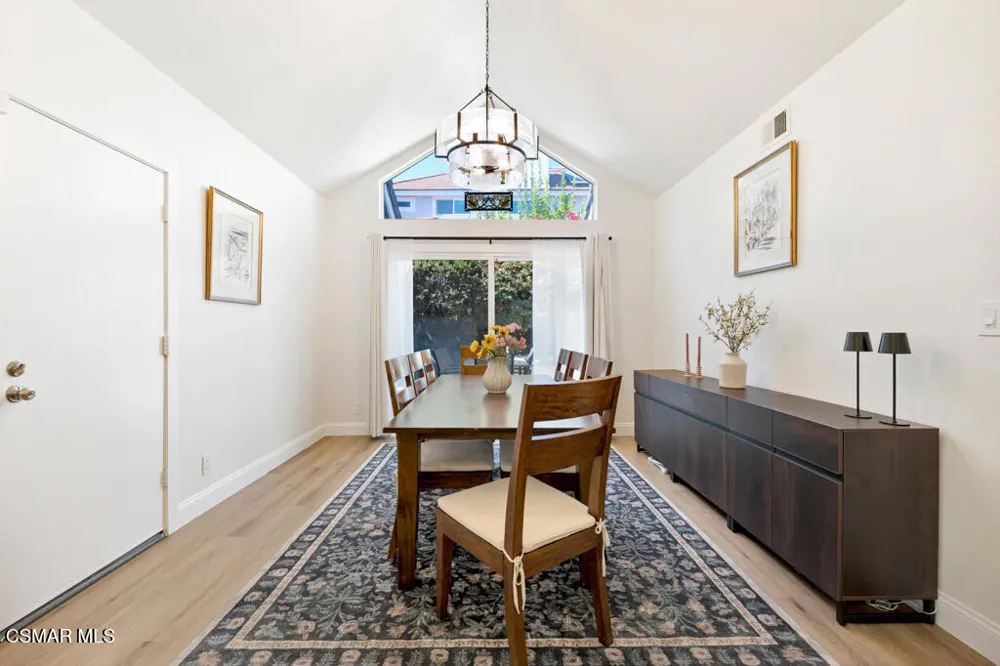 5440 Forest Cove Lane Agoura Hills, CA 91301