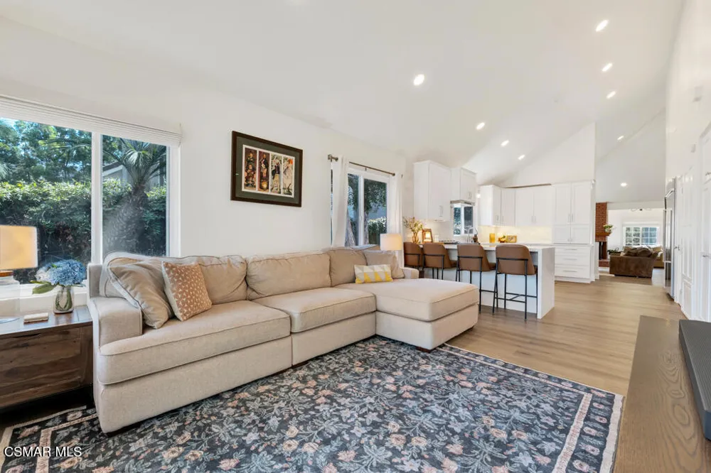 5440 Forest Cove Lane Agoura Hills, CA 91301