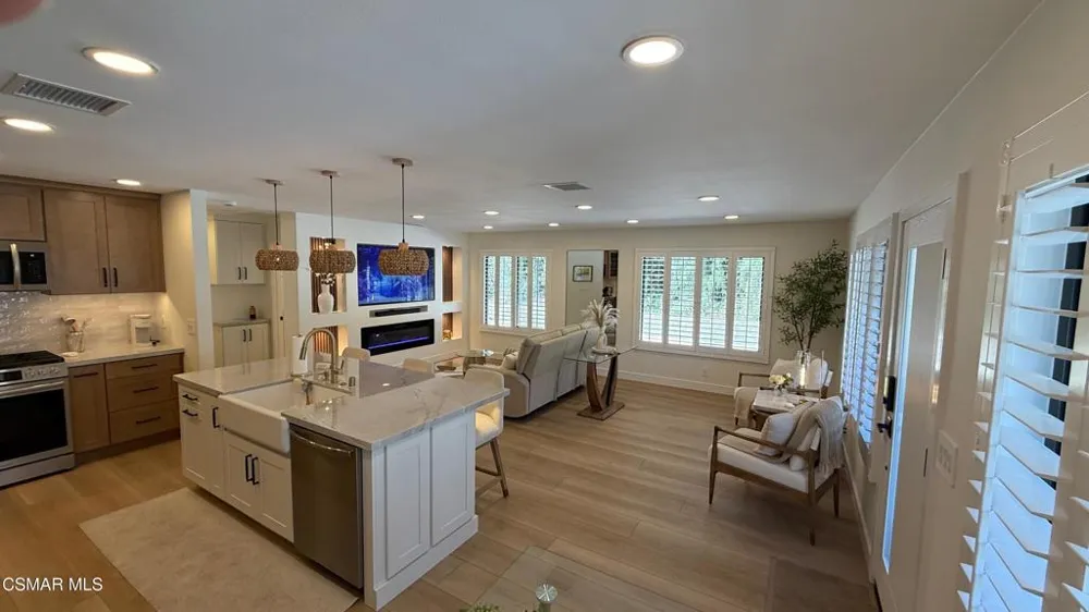 3439 Highwood Court #130 Simi Valley, CA 93063
