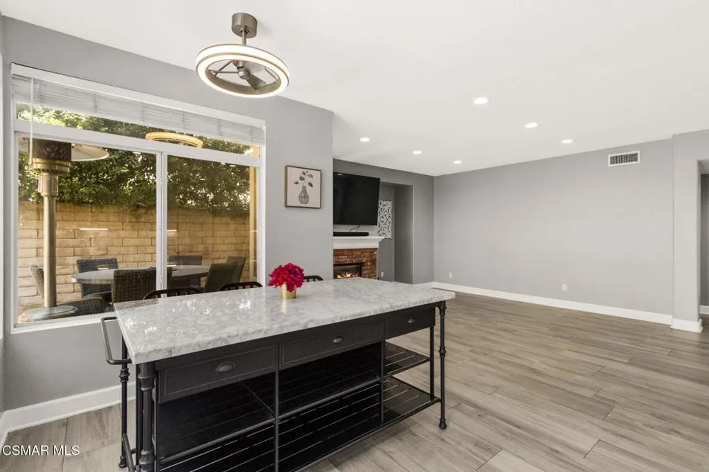 15621 Harte Lane Moorpark, CA 93021