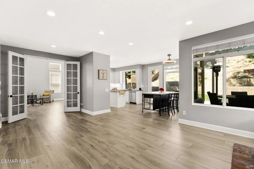 15621 Harte Lane Moorpark, CA 93021