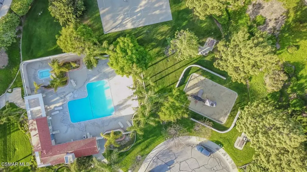 15621 Harte Lane Moorpark, CA 93021