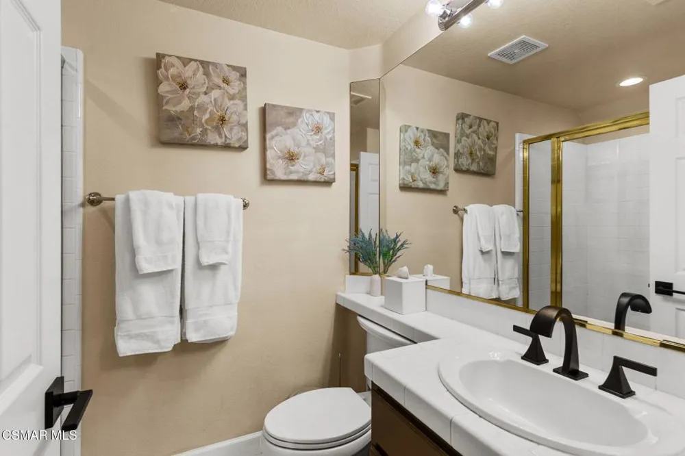 15621 Harte Lane Moorpark, CA 93021