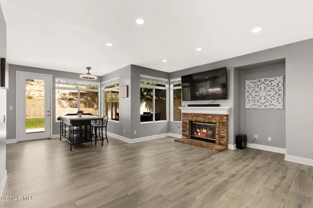 15621 Harte Lane Moorpark, CA 93021