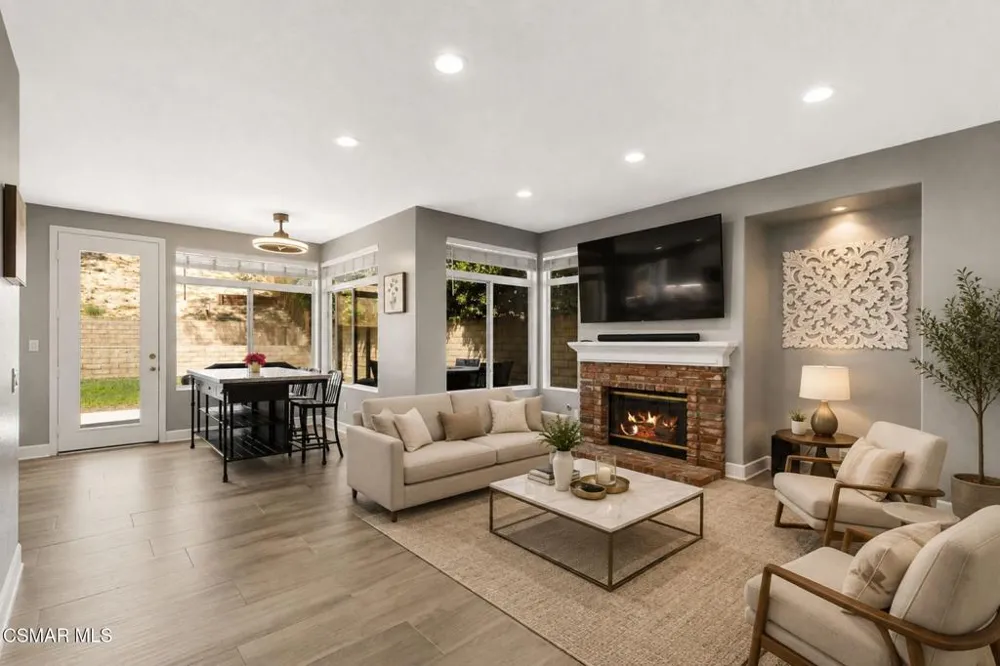 15621 Harte Lane Moorpark, CA 93021