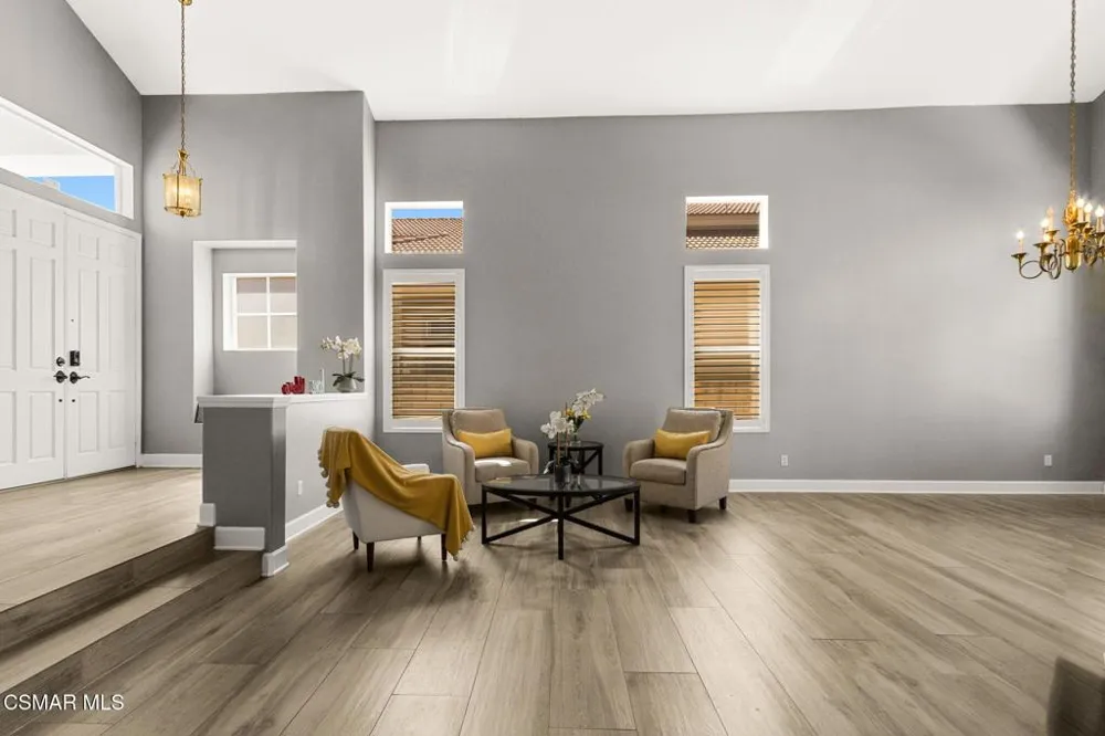 15621 Harte Lane Moorpark, CA 93021
