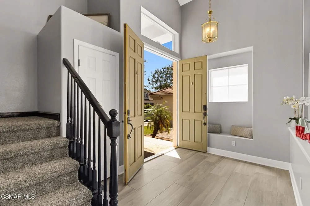 15621 Harte Lane Moorpark, CA 93021